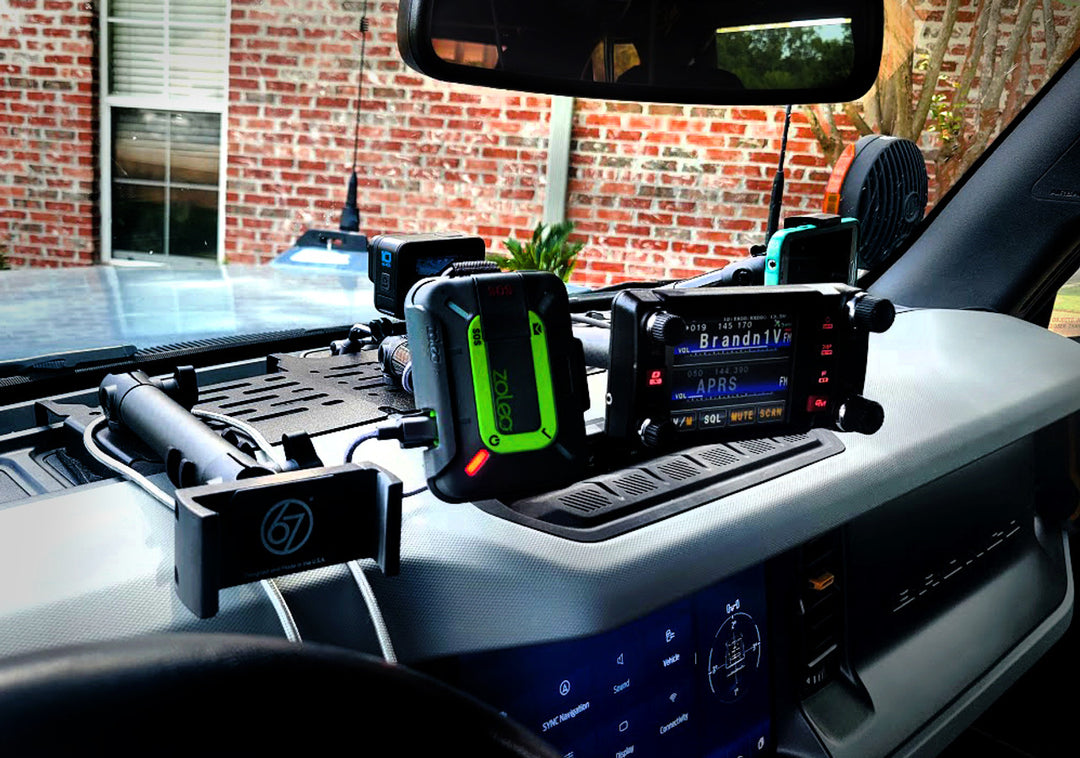 Mountains2Metal Dash Accessory Mount (Large)