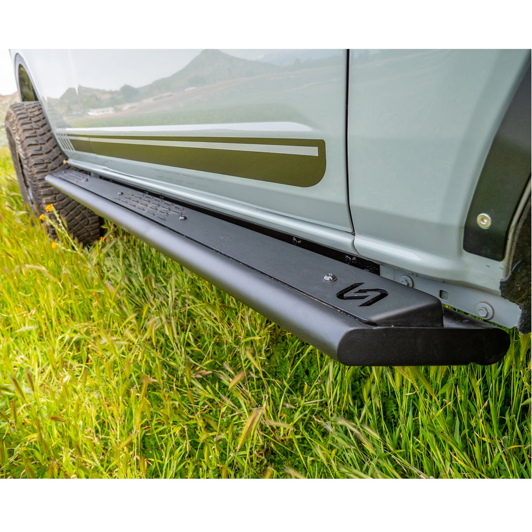 Turn Offroad 4-Door Step & Rock Slider